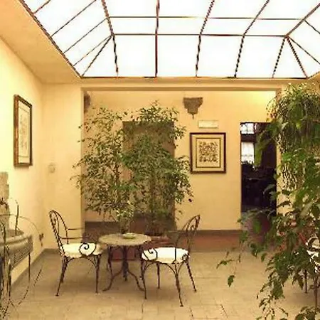 Benivieni Hotel 3*