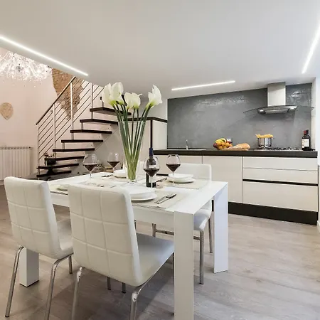 Silver Novella Luxury Apartment