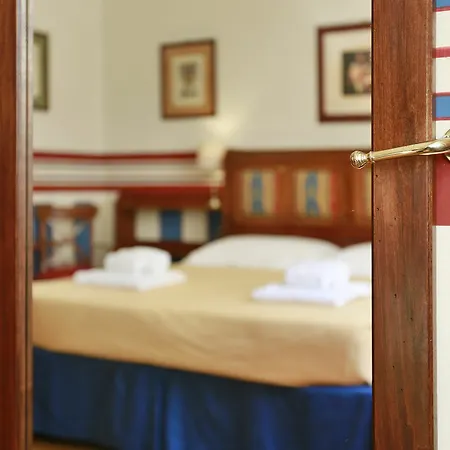 Apartment Via Santo Spirito 6 Florence