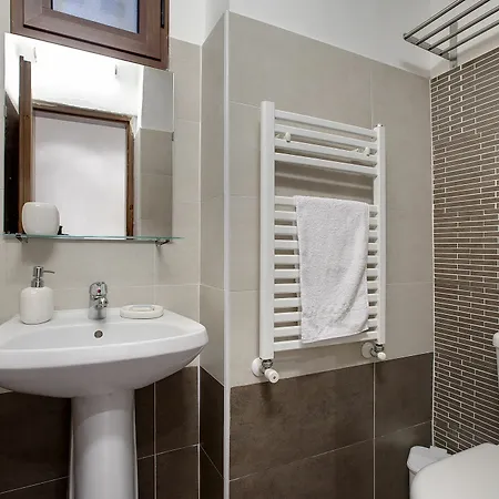 Risveglio In Piazza Santa Croce Apartment *