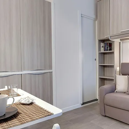 Apartment Risveglio In Piazza Santa Croce Florence
