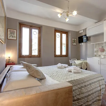 Risveglio In Piazza Santa Croce Apartment *