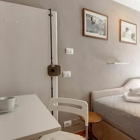 Apartment Risveglio In Piazza Santa Croce