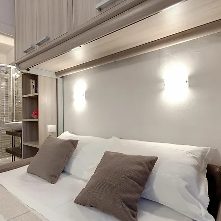 Risveglio In Piazza Santa Croce Apartment
