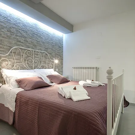 Risveglio In Piazza Santa Croce Apartment Florence