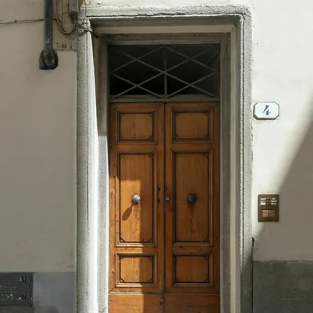 Luna Apartment