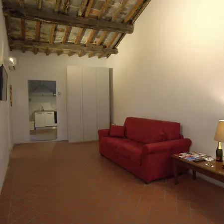 Apartment Prestige House Arno River