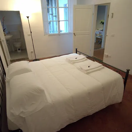 Prestige House Arno River Apartment