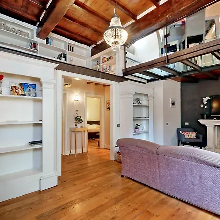 Family Apartment *