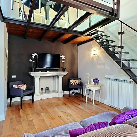 Family Apartment *