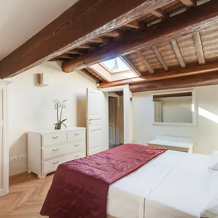 Family Apartment *