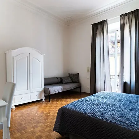 Live Guest house 2*