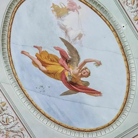 Casa Santo Nome Di Gesu Hotel