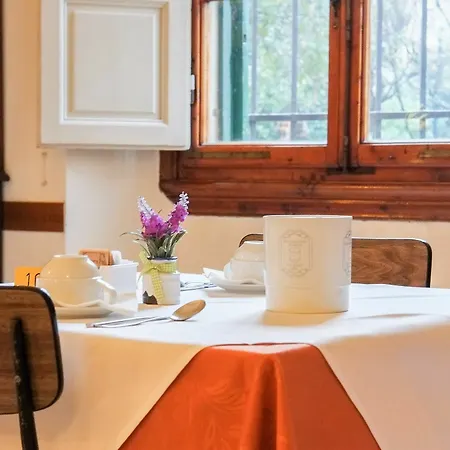 Casa Santo Nome Di Gesu Hotel Firenze