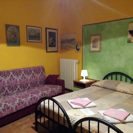 Petrarca Couette-café