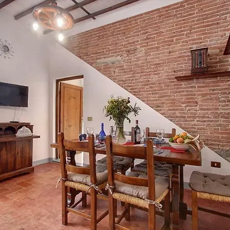Apartment Bronzino *