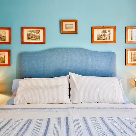 Baronessa Bed & Breakfast *