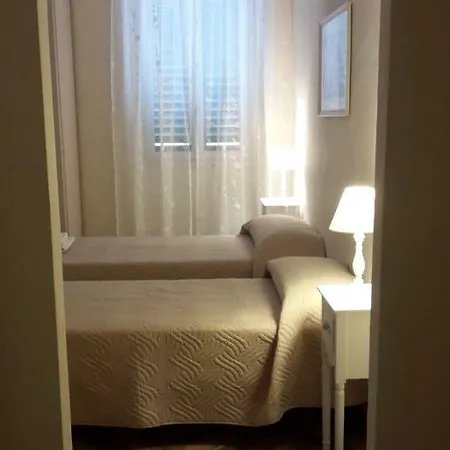 Il Tabernacolo 3* Florence