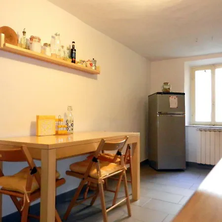 Like A Local In Oltrarno Apartment
