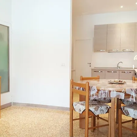 Monilvia Apartment