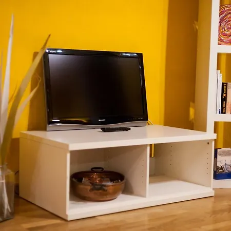 Apartment Like A Local In Oltrarno Florence