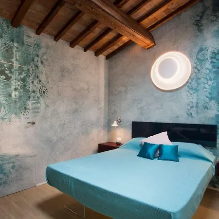 Apartment Le Residenze A - Residenza Covoni In The Historical Center Of Florence