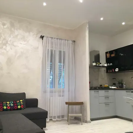 Le Mosse Di Anna Apartment *