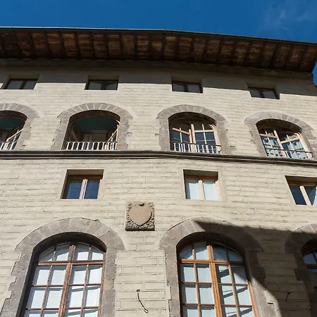 Cellini Apartment *