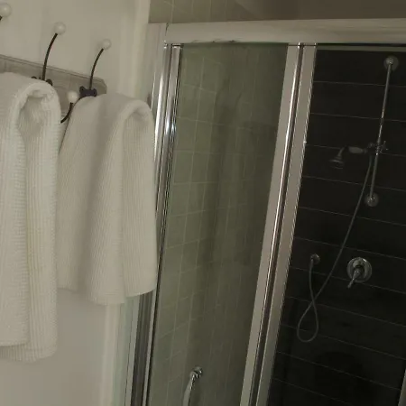 Santa Croce Apartment