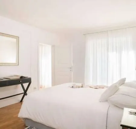 The Golden Tree Apartamento *