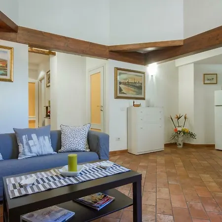 Apartment Via Delle Terme Loft