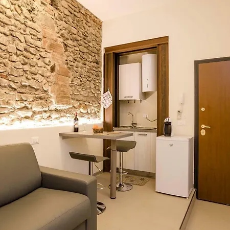 Leopolda Apartment