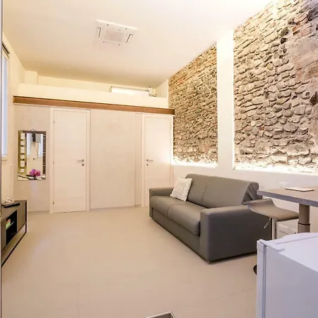 Apartment Leopolda *