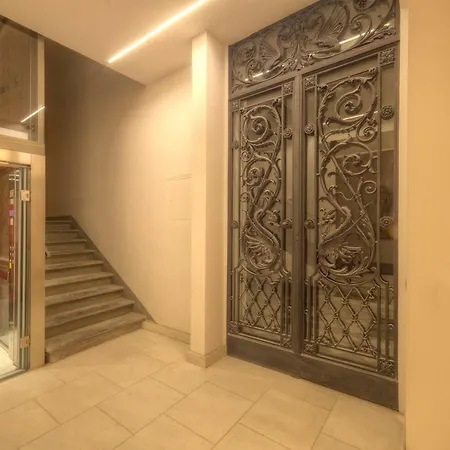Duomo Luxury 