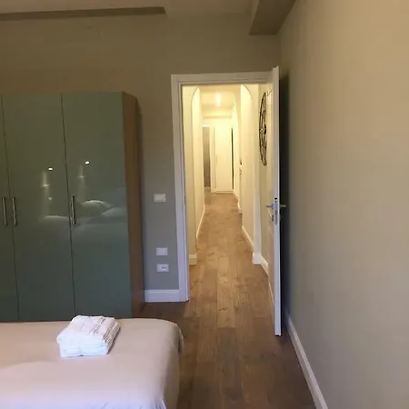 Apartment Leon Rosso Flat