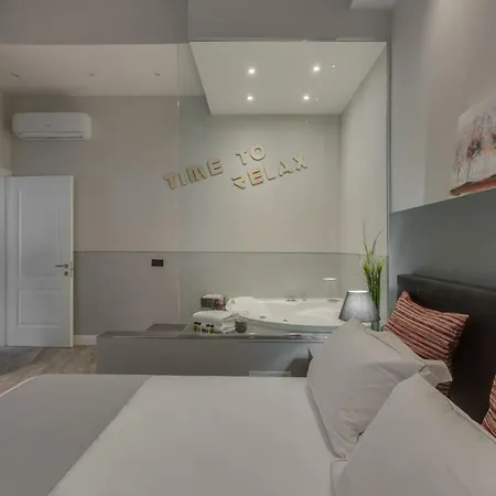 Cherubini Palace Thematic Apartment *