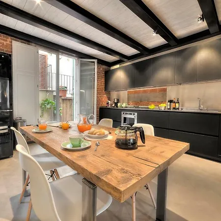 Apartment Stone Walls Deluxe