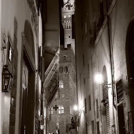 La Perla A Palazzo Vecchio *