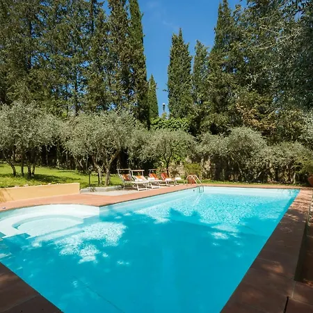 In Private Estate,shared Pool,parking,3km To Ponte Vecchio Florence