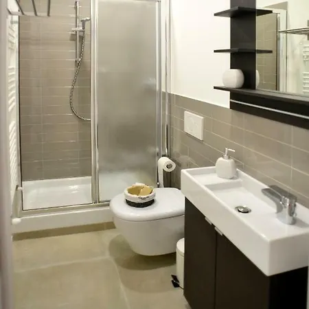 Ognissanti 67 Apartment *