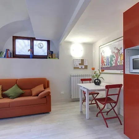 Little Cottage *