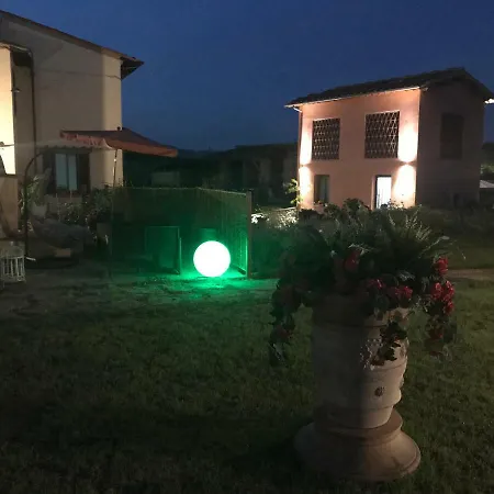 Le Rose Casa Della Ciri Apartment