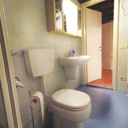 Florentine Style Apartment *
