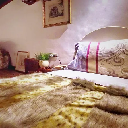 Apartment Florentine Style *