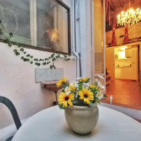 Florentine Style Apartment *