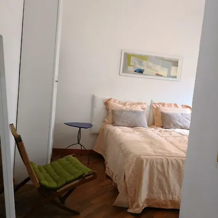 Guest house White