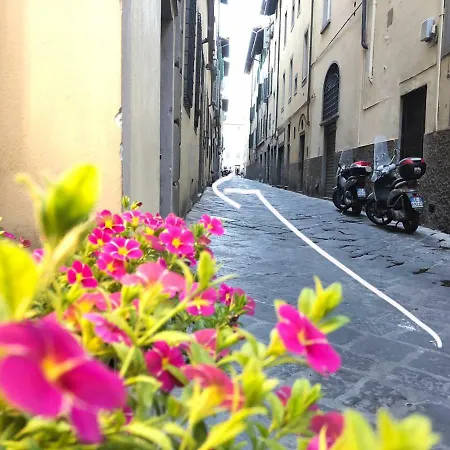 Florentine Style Apartment *