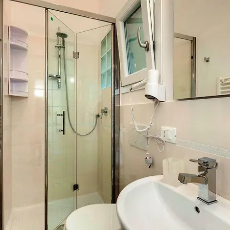 Lilium Elegant Apartment *