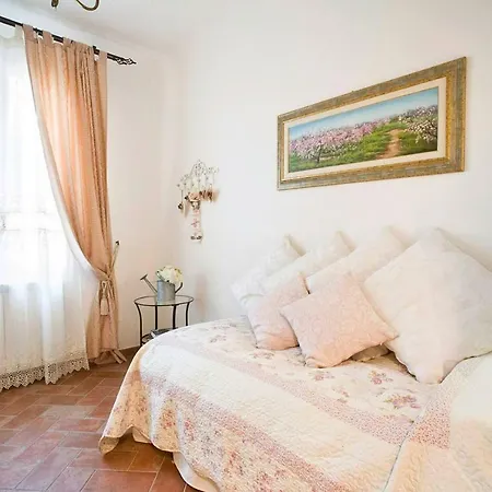 Apartment Ellen's Cozy Florence