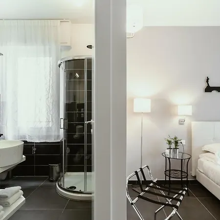 Easy Bed & Breakfast 2*